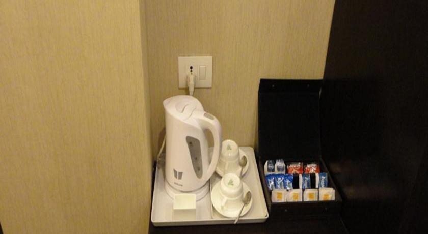 Corporate Regency Hotel New Delhi Room photo